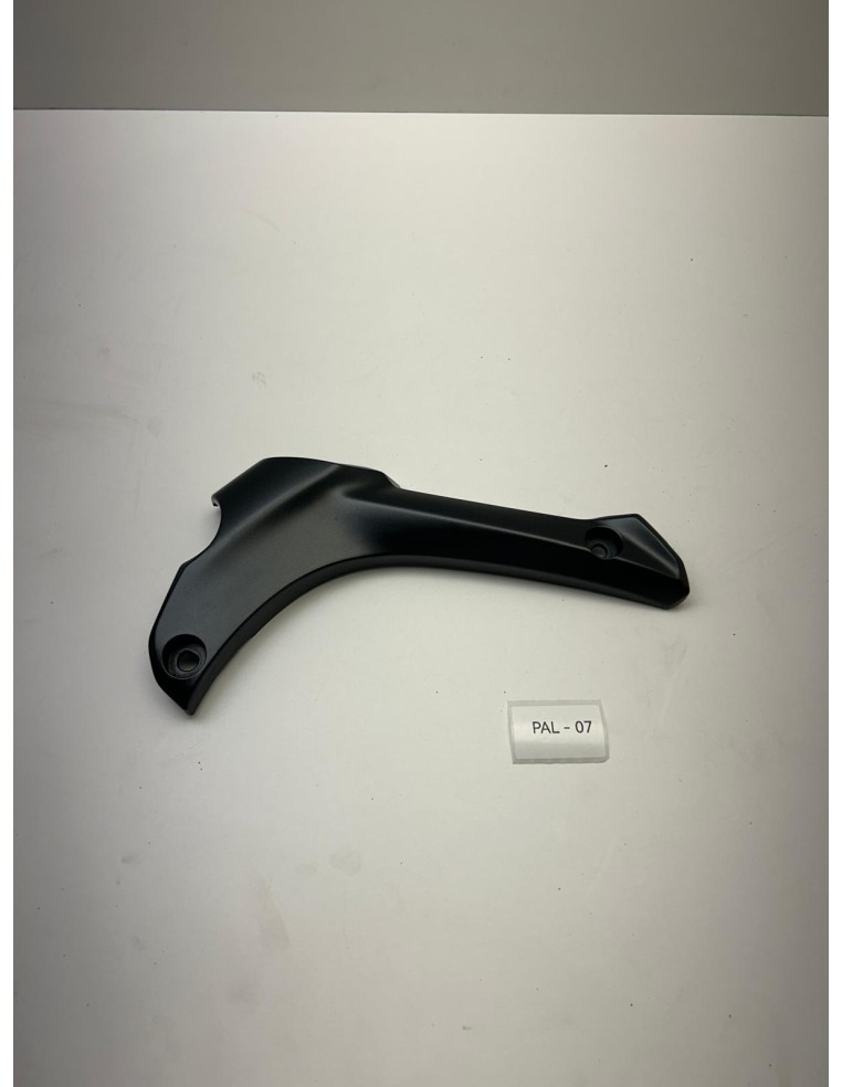 Protection de cadre côté droit origine SUZUKI SV 650 2017 - 2025