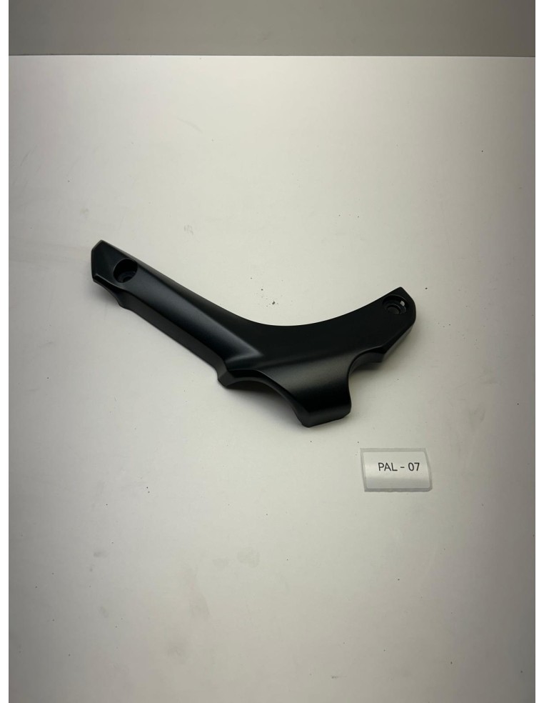 Protection de cadre côté droit origine SUZUKI SV 650 2017 - 2025