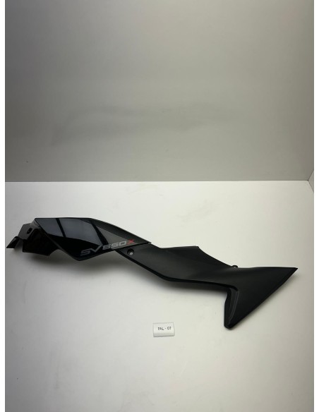 Carénage latéral gauche origine SUZUKI SV 650 2020 - 2022