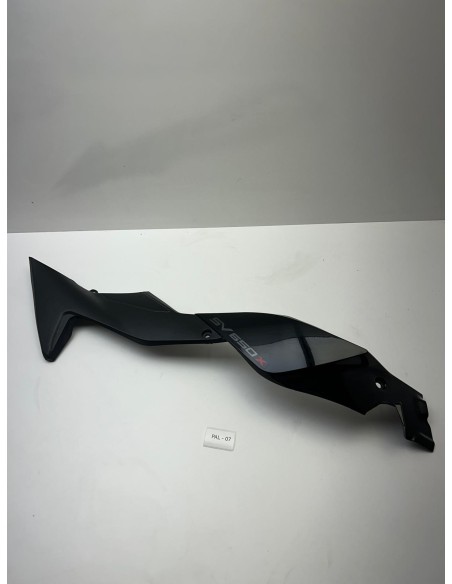 Carénage latéral droit origine SUZUKI SV 650 2020 - 2022