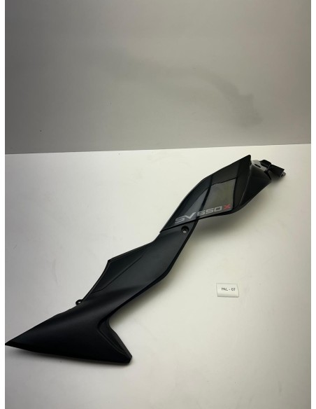 Carénage latéral droit origine SUZUKI SV 650 2020 - 2022
