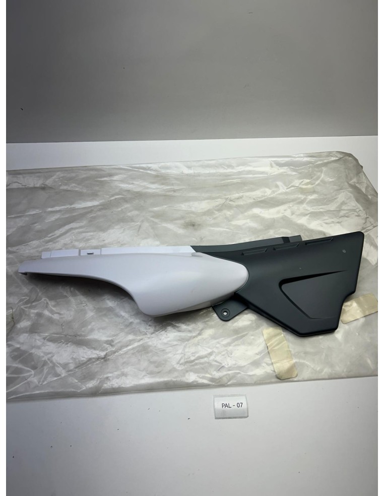 Carénage latéral droit origine YAMAHA DT50R 2002 - 2002