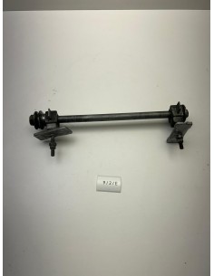 Axe de roue arrière HONDA HORNET 600 2002 - 2005 42301MBZG00