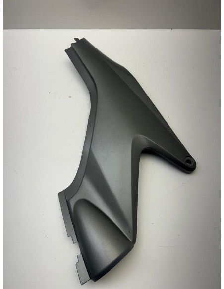 Carénage latéral gauche HONDA HORNET 600 2002 - 2005 83700MBZK00ZA