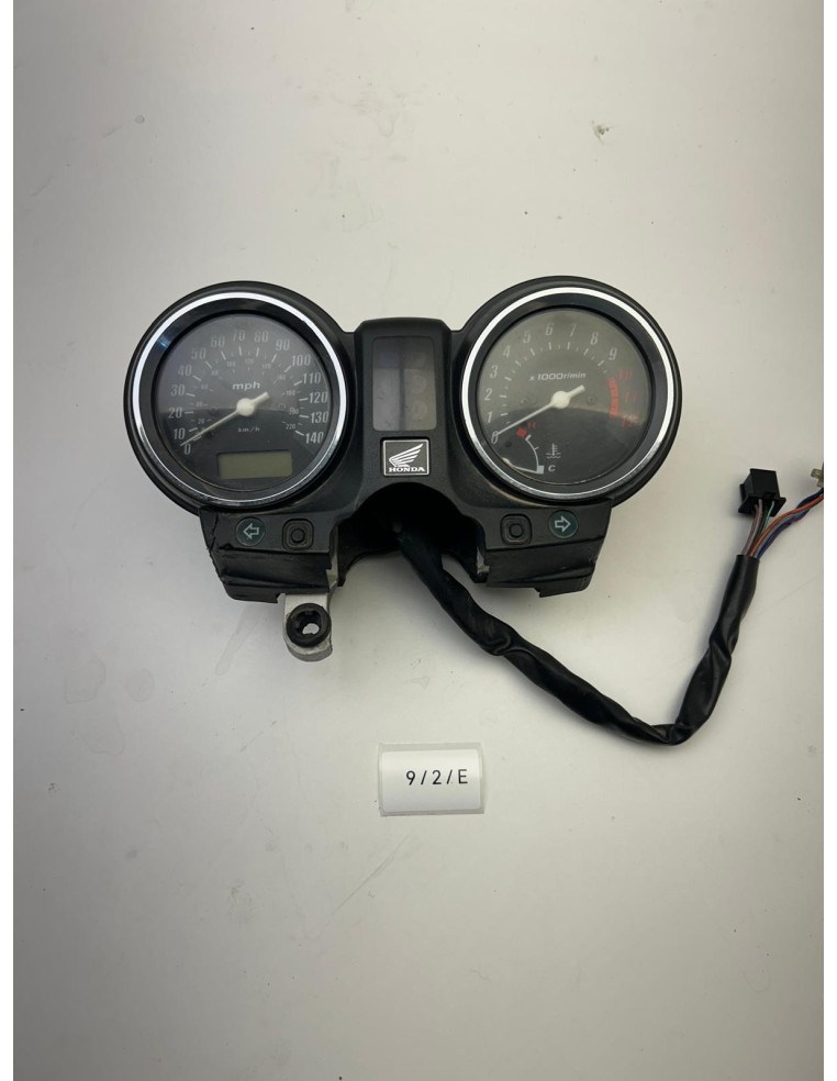 Compteur HONDA HORNET 600 2002 - 2005 37100MBZK01