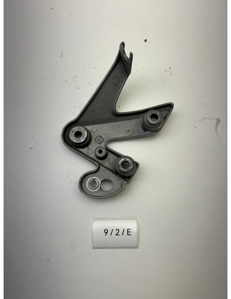 Support de phare droit HONDA HORNET 600 2002 - 2005 61312MBZK00ZA