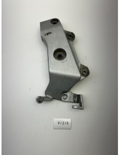 Support platine de cadre droit HONDA HORNET 600 2002 - 2005 50600MBZKK000