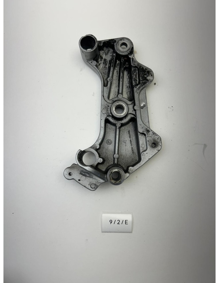 Support platine de cadre gauche HONDA HORNET 600 2002 - 2005 50700MBZK00ZA