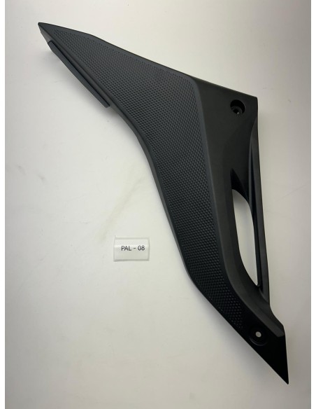 Cache latéral gauche origine YAMAHA YZF- R125 2009 - 2018
