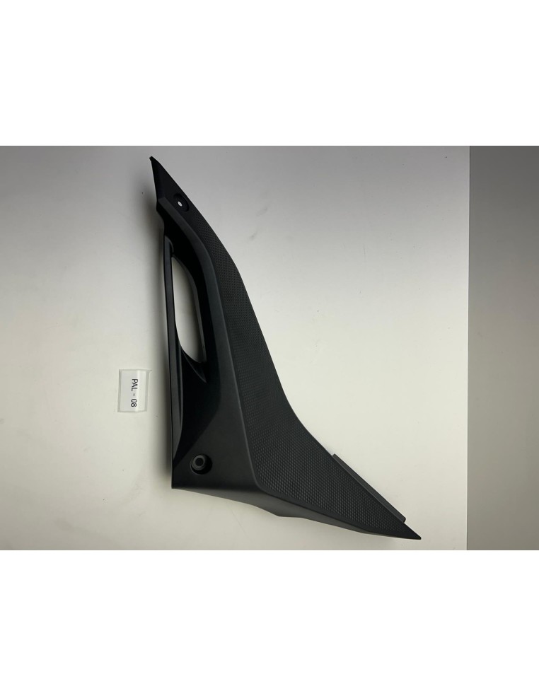 Cache latéral gauche origine YAMAHA YZF- R125 2009 - 2018