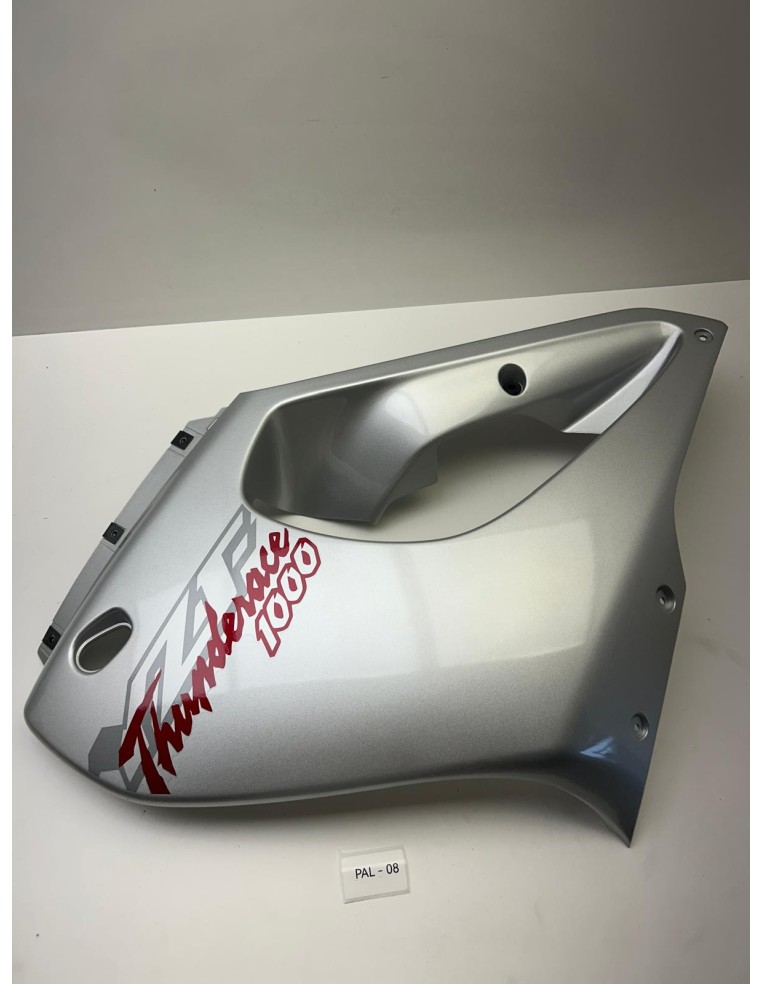 Carénage latéral gauche origine YAMAHA YZF 1000 Thunderace 1996 - 1998