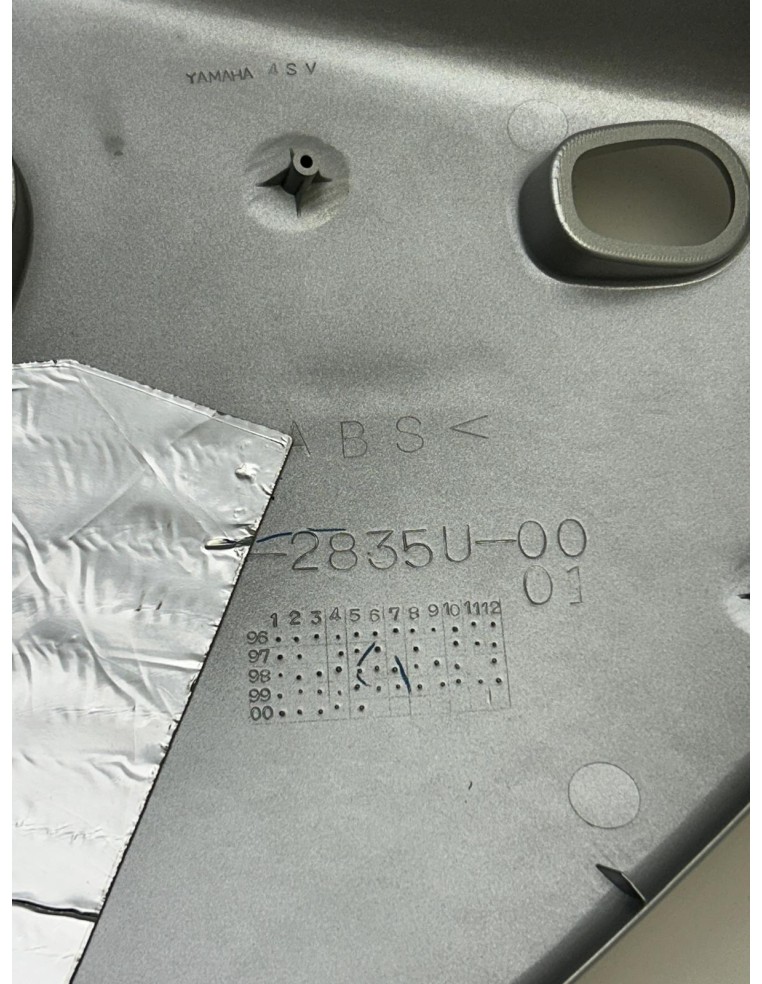 Carénage latéral gauche origine YAMAHA YZF 1000 Thunderace 1996 - 1998