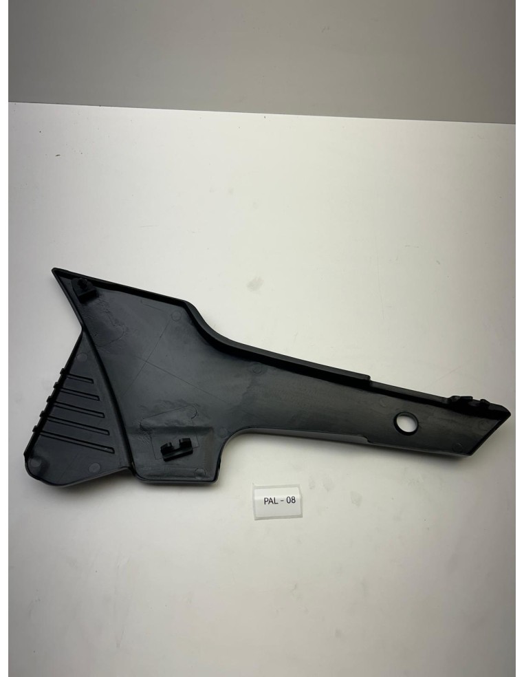 Cache latéral droit origine (sous selle) YAMAHA XJ 6001989 - 1991