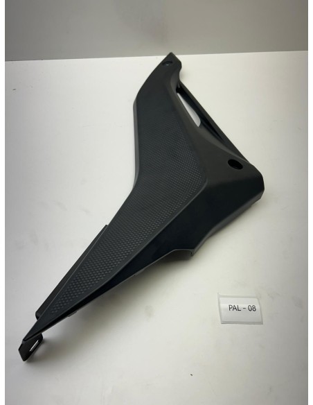 Cache latéral droit origine YAMAHA YZF- R125 2009 - 2018 | Occasion - RALY