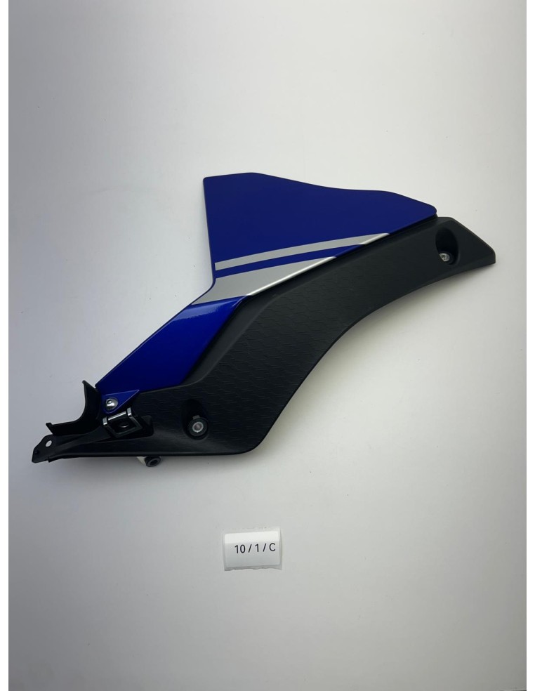 Cache latéral droit origine YAMAHA R1 2015 - 2019 | Occasion - RALY