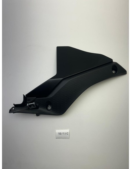 Cache latéral droit origine YAMAHA R1 2015 - 2019 | Occasion - RALY
