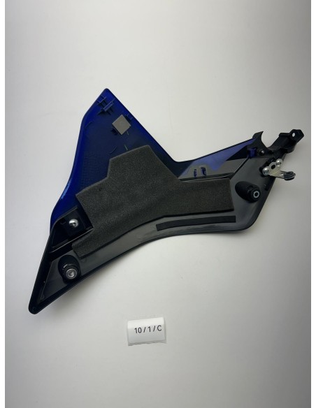 Cache latéral droit origine YAMAHA R1 2015 - 2019 | Occasion - RALY