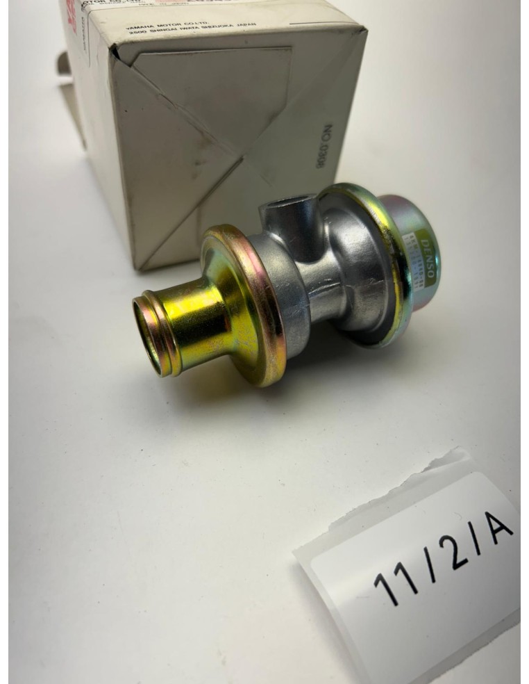 Valve de pression d'air origine YAMAHA XJS 900 Diversion 1997 - 1998 | Occasion - RALY