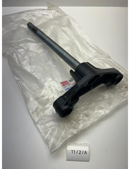 Té de fourche inférieur origine YAMAHA Booster Naked 50 2003 - 2015 | Occasion - RALY
