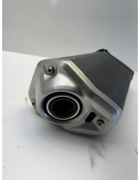 Silencieux d'échappement origine / Pot d'échappement KAWASAKI Z900 2017 - 2021 | Occasion - RALY
