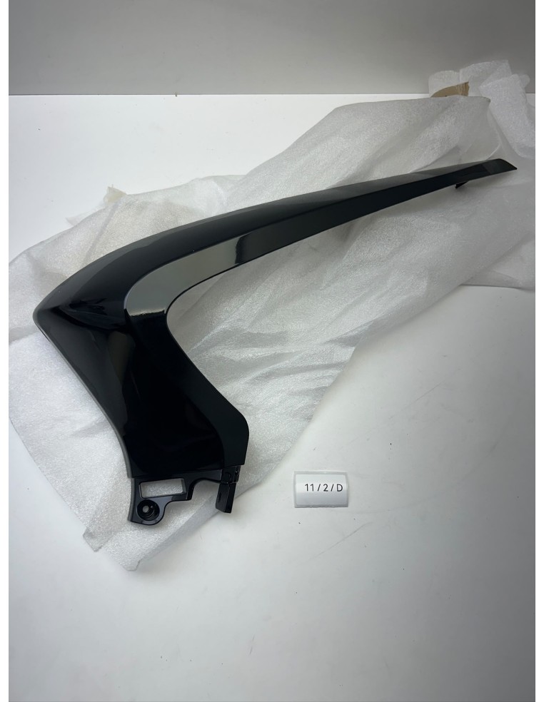 Carénage avant droit origine YAMAHA XMAX 125 2010 - 2013 | Occasion - RALY