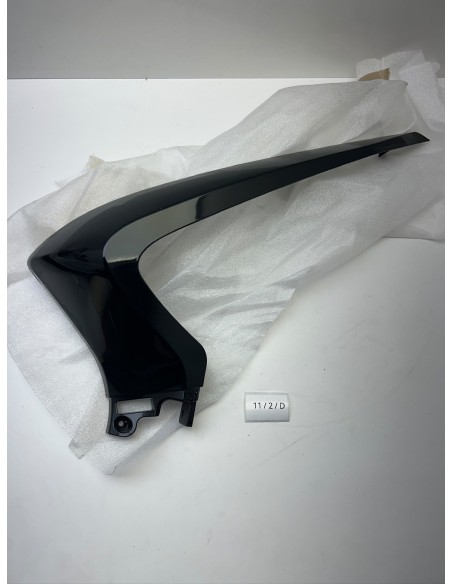 Carénage avant droit origine YAMAHA XMAX 125 2010 - 2013 | Occasion - RALY