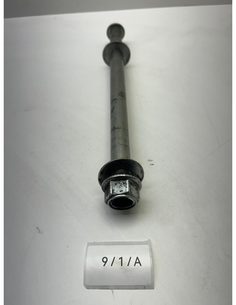 Axe de roue arrière SUZUKI SV 650 2019 - 2025 6471117E40000 | Occasion - RALY