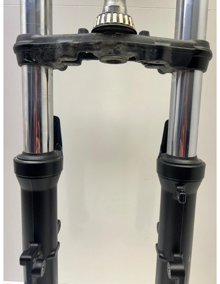 Fourche SUZUKI SV 650 2019 - 2025 5110318K00291 / 5110418K00291 / 5141044HD0291 | Occasion - RALY