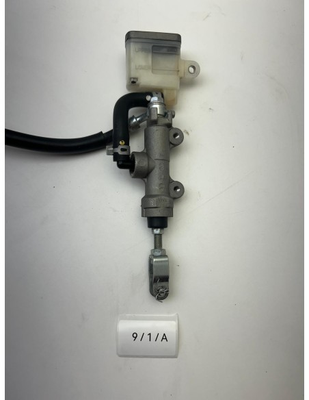 Maître cylindre de frein arrière SUZUKI SV 650 2019 - 2025 6960044H00000 | Occasion - RALY