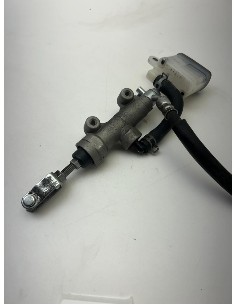 Maître cylindre de frein arrière SUZUKI SV 650 2019 - 2025 6960044H00000 | Occasion - RALY
