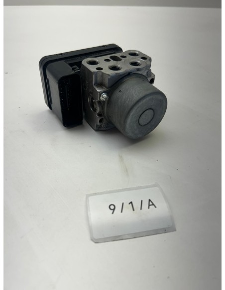 Module / boîtier ABS SUZUKI SV 650 2019 - 2025 5561018K20000 | Occasion - RALY