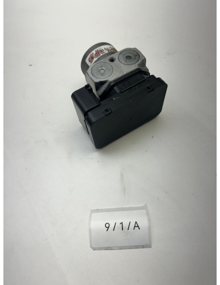Module / boîtier ABS SUZUKI SV 650 2019 - 2025 5561018K20000 | Occasion - RALY