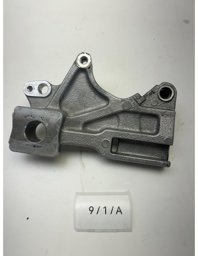 Support étrier de frein arrière SUZUKI SV 650 2019 - 2025 6915018K00000 | Occasion - RALY