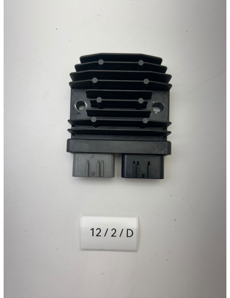 Régulateur de tension origine YAMAHA FZ8 2011 - 2015