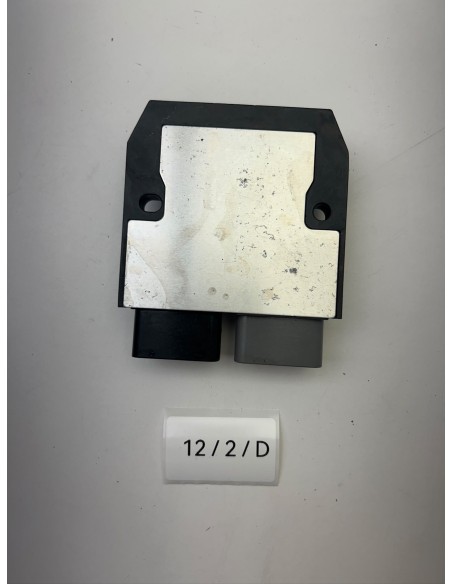 Régulateur de tension origine YAMAHA FZ8 2011 - 2015