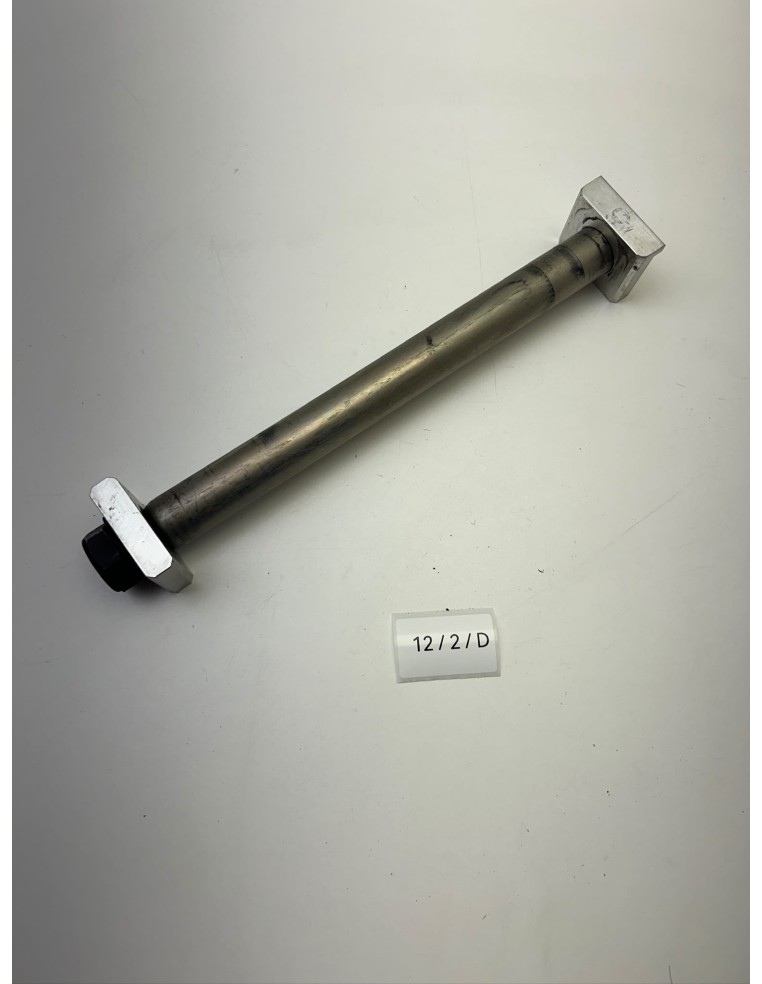 Axe de roue arrière origine YAMAHA FZ8 2011 - 2015