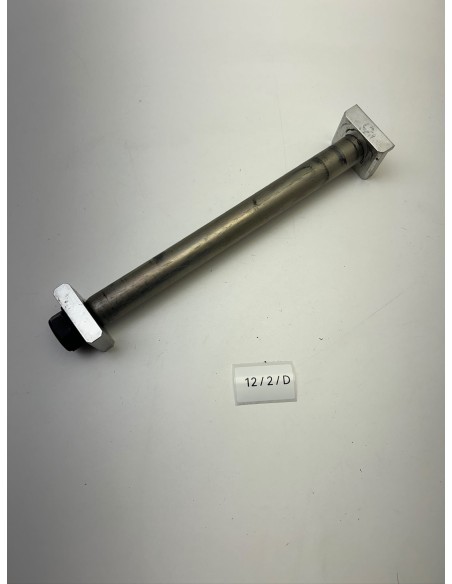 Axe de roue arrière origine YAMAHA FZ8 2011 - 2015