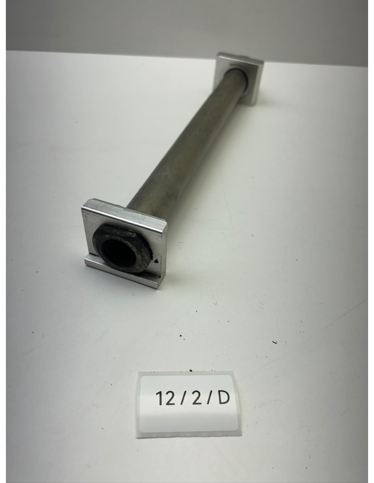 Axe de roue arrière origine YAMAHA FZ8 2011 - 2015
