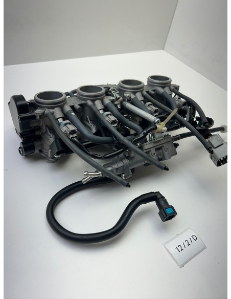 Rampe d'injection origine YAMAHA FZ8 2011 - 2015