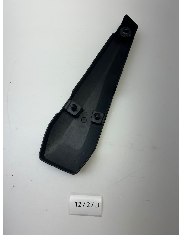 Cache latéral droit origine YAMAHA FZ8 2011 - 2015