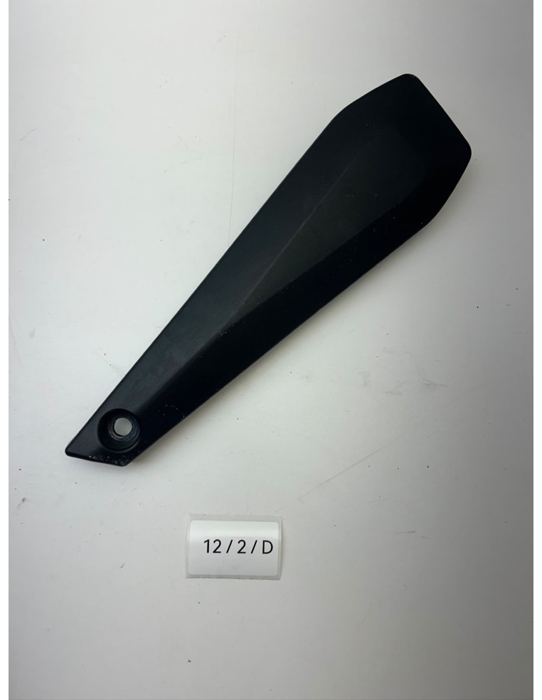 Cache latéral droit origine YAMAHA FZ8 2011 - 2015