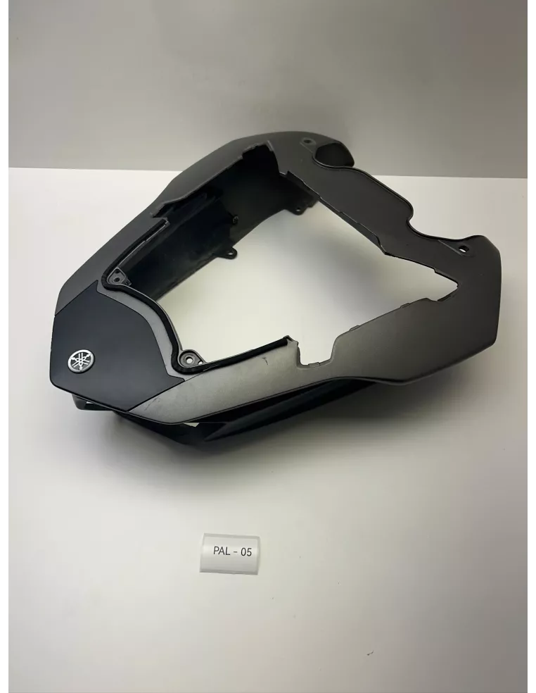 Coque arrière complète origine YAMAHA FZ8 2011 - 2015