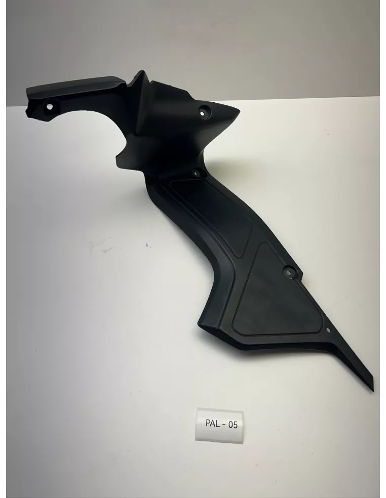 Carénage intérieur droit origine YAMAHA FZ8 S 2011 - 2015