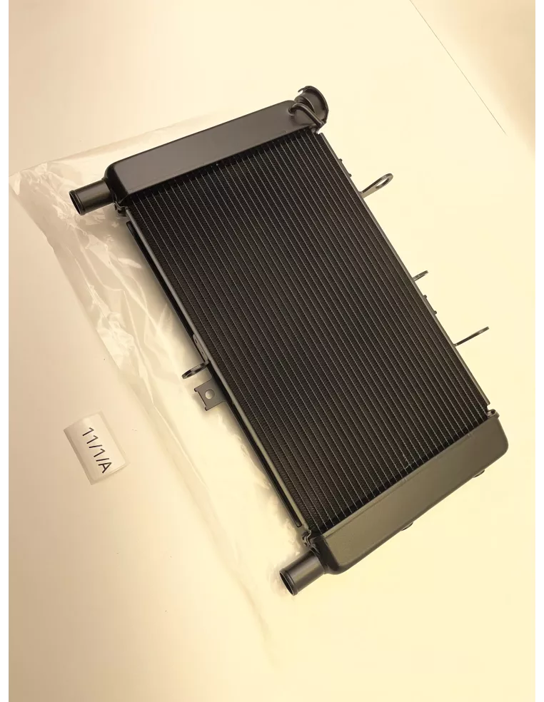 Radiateur origine YAMAHA MT 09 2021 - 2023