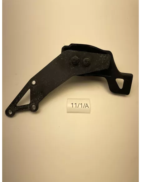 Support inférieur droit pour valises latérales YAMAHA TRACER 900 / TRACER 900 GT 2021 - 2025