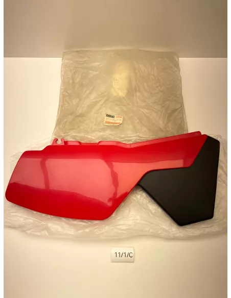 Carénage latéral droit origine YAMAHA DT 125 LC 1986 - 1987
