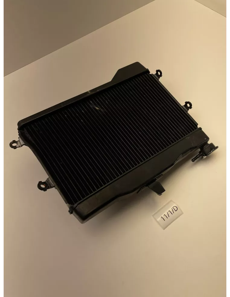 Radiateur origine﻿ YAMAHA MT 07 2014 - 2026