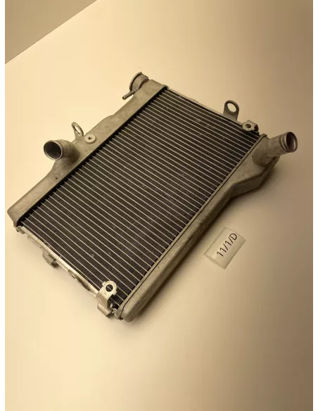 Radiateur origine YAMAHA MT 07 2014 - 2026