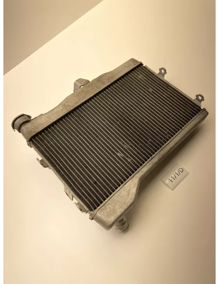 Radiateur origine YAMAHA MT 07 2014 - 2026