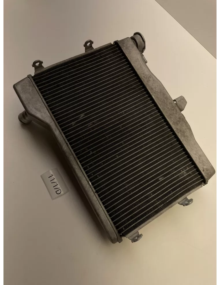 Radiateur origine YAMAHA MT 07 2014 - 2026